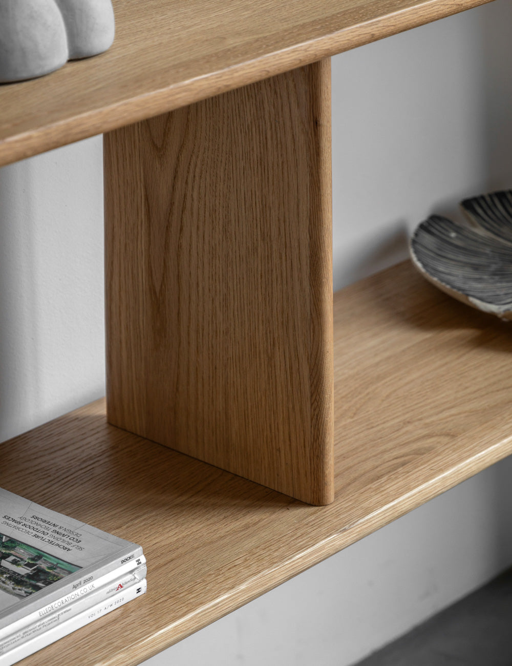 Albie Minimalist Wide Display Shelves - Natural