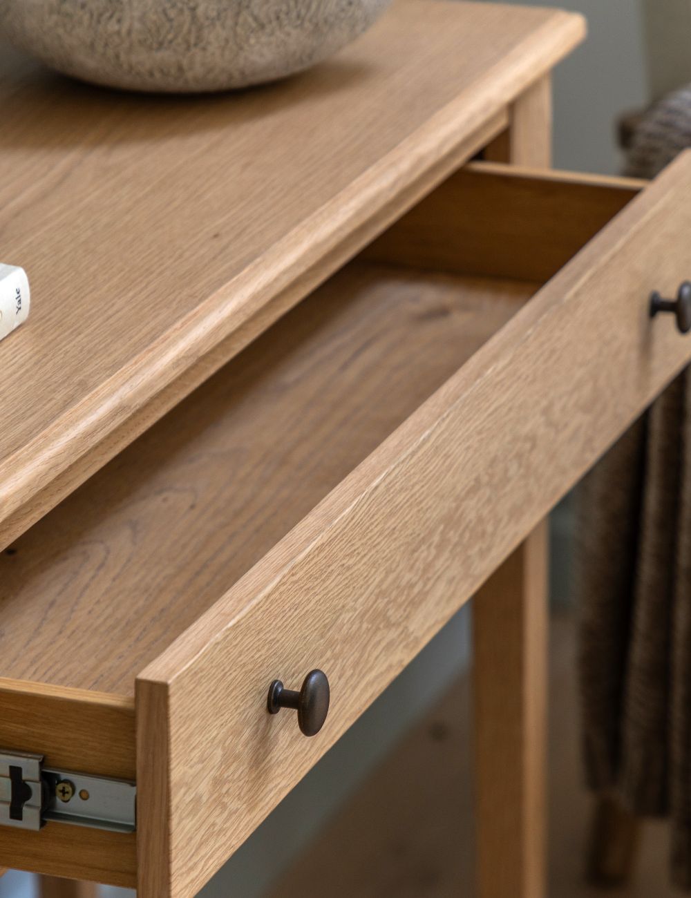 Rosalie Console