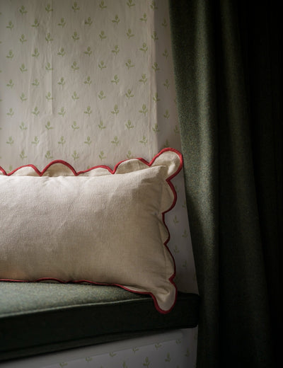 Scallop Cushion in Rust