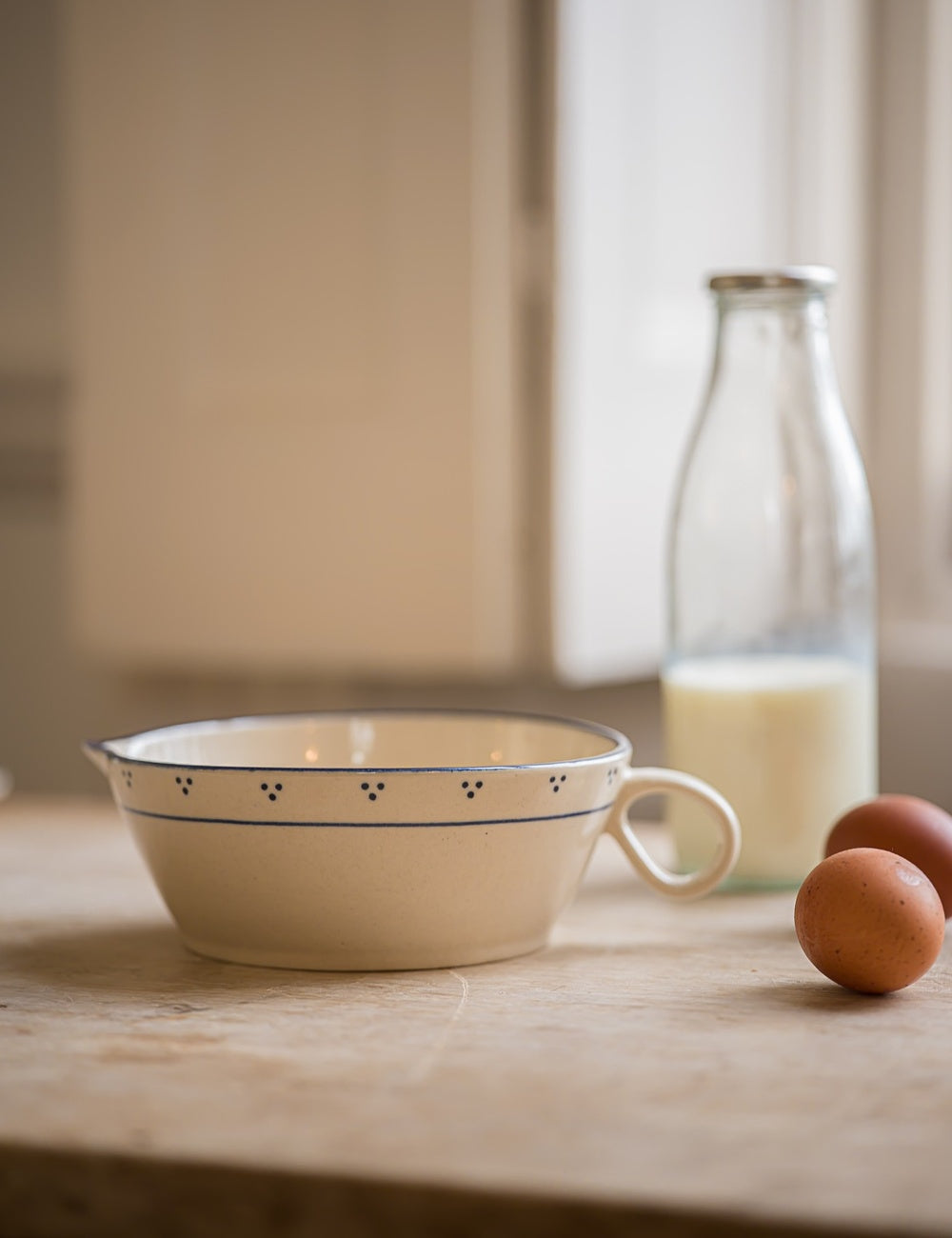 Breakfast Table Batter Bowl in Blue