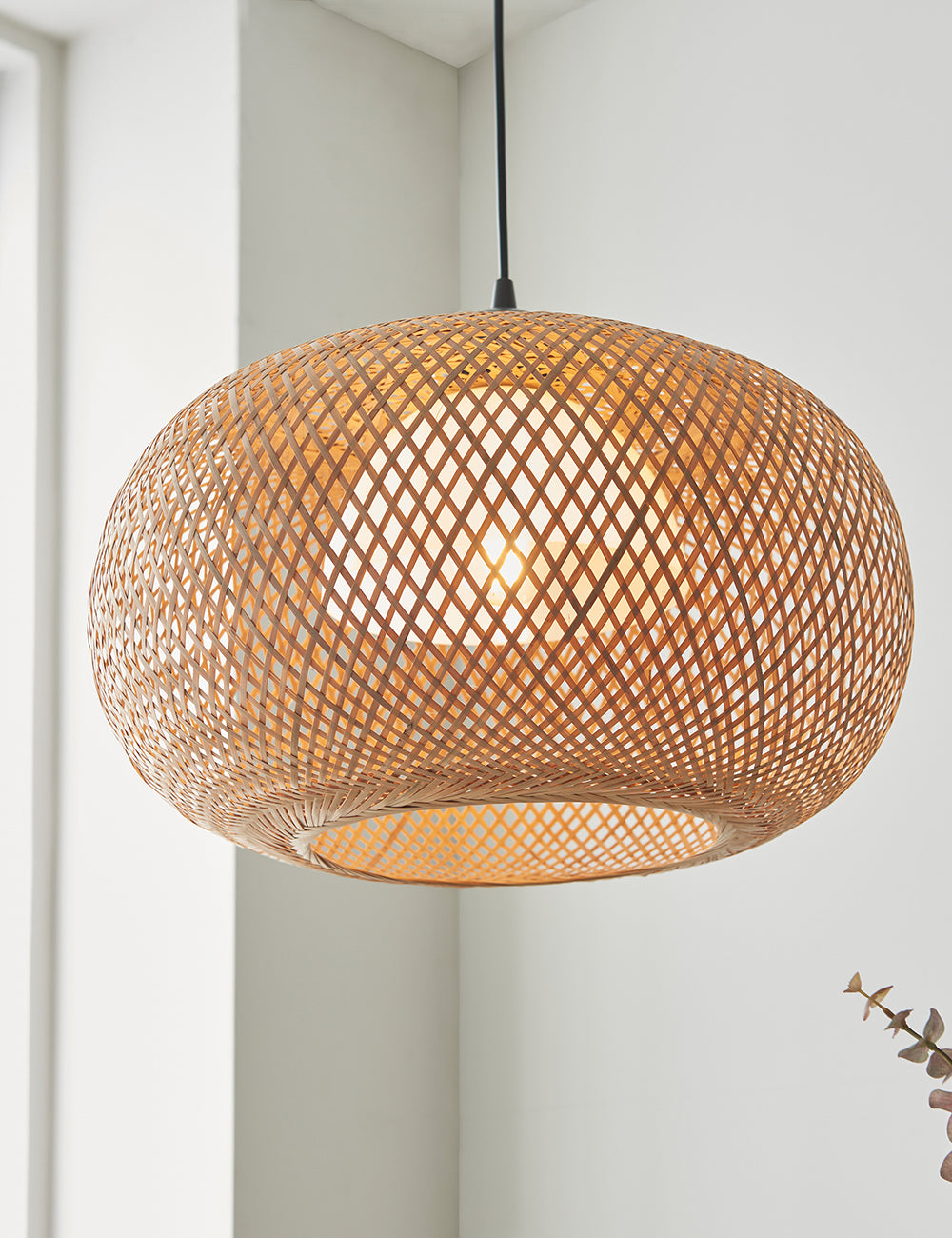 Esme Globe Light