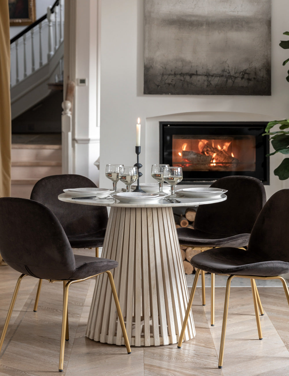 Vince Round Marble Dining Table