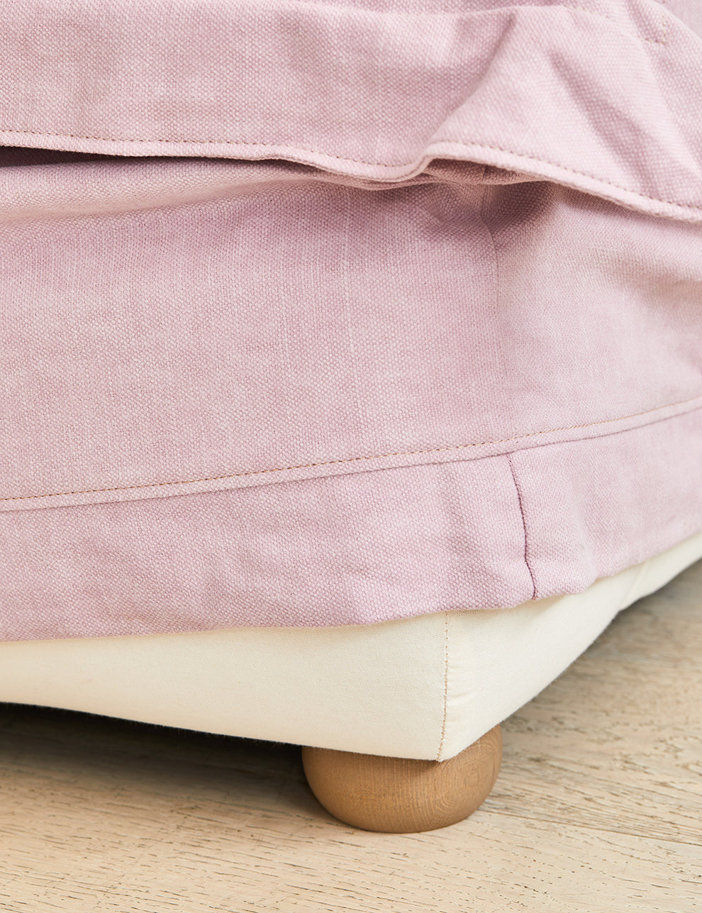 Bella Sofa