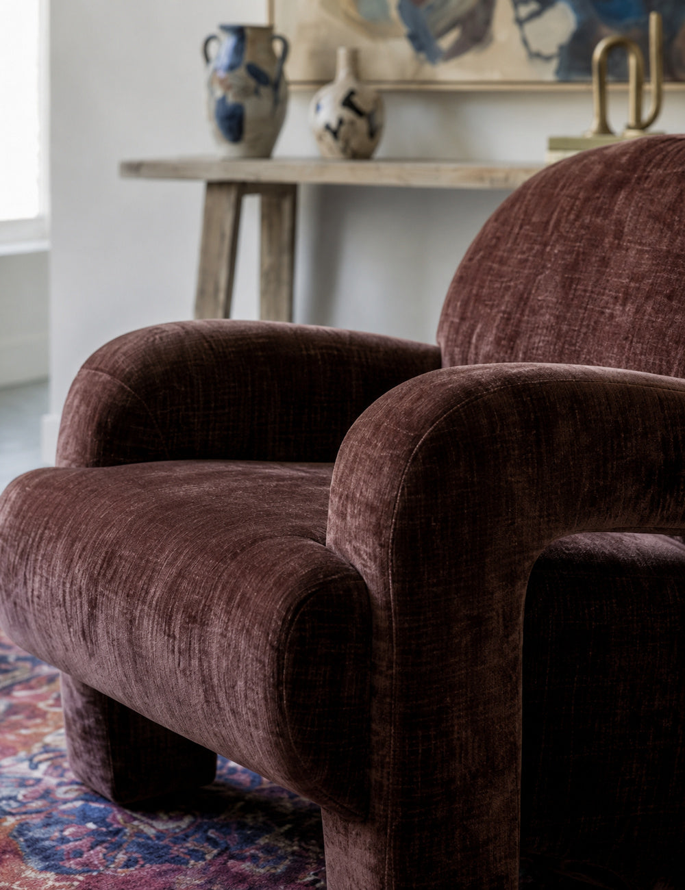 Romy armchair in brick