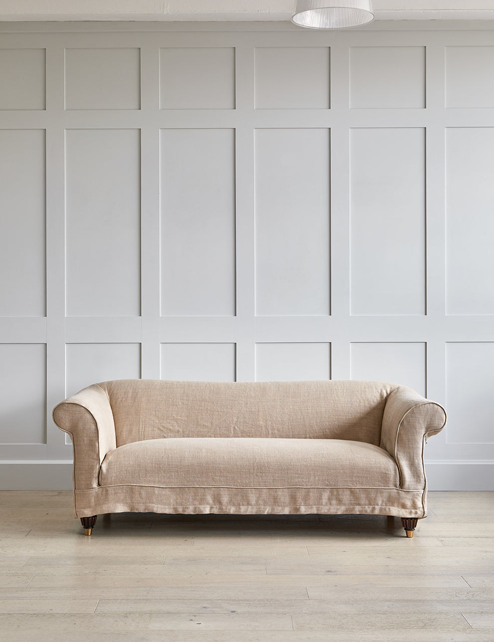 Nora Sofa