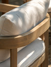 Lombo Dining Set