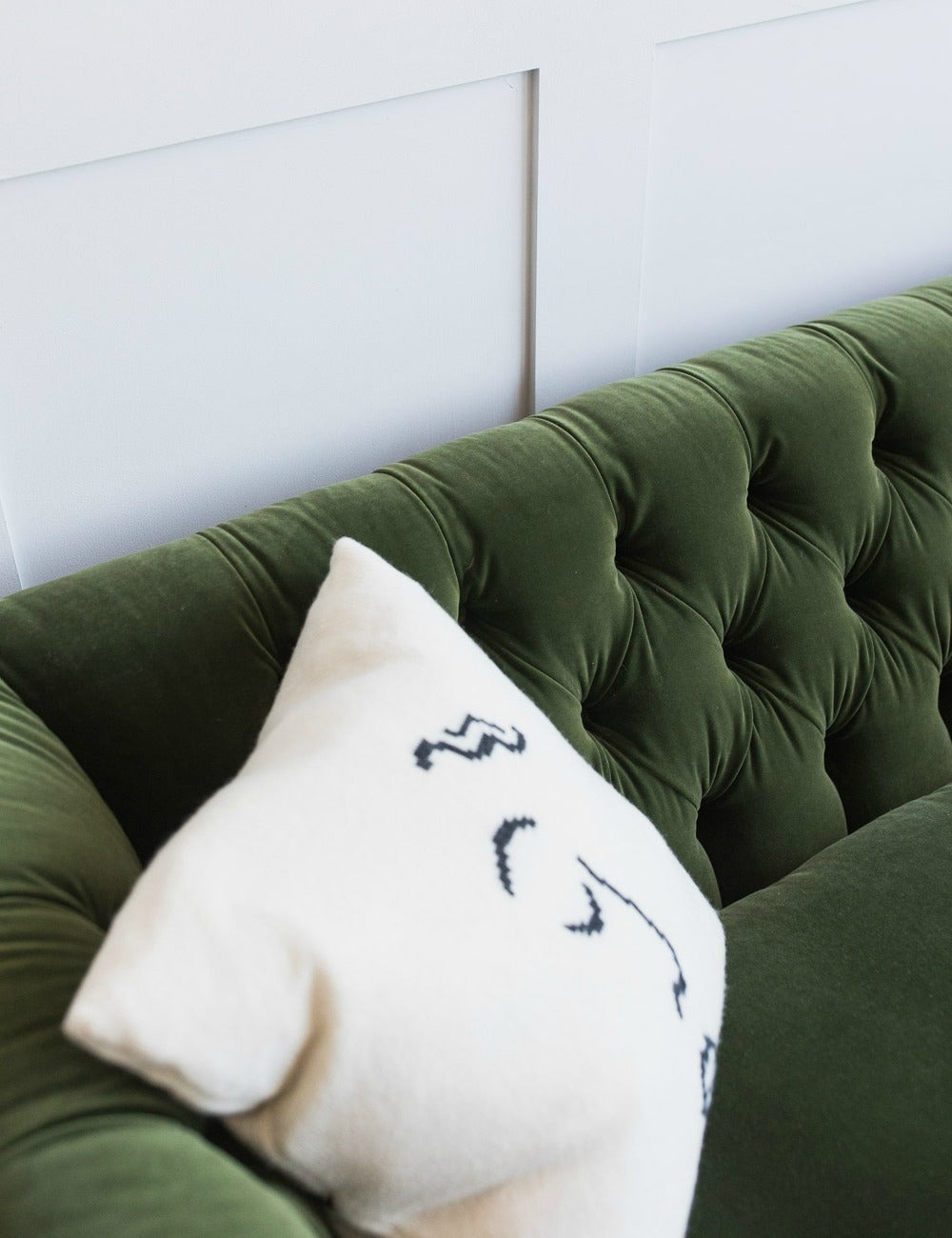 Hugo Chesterfield Sofa 